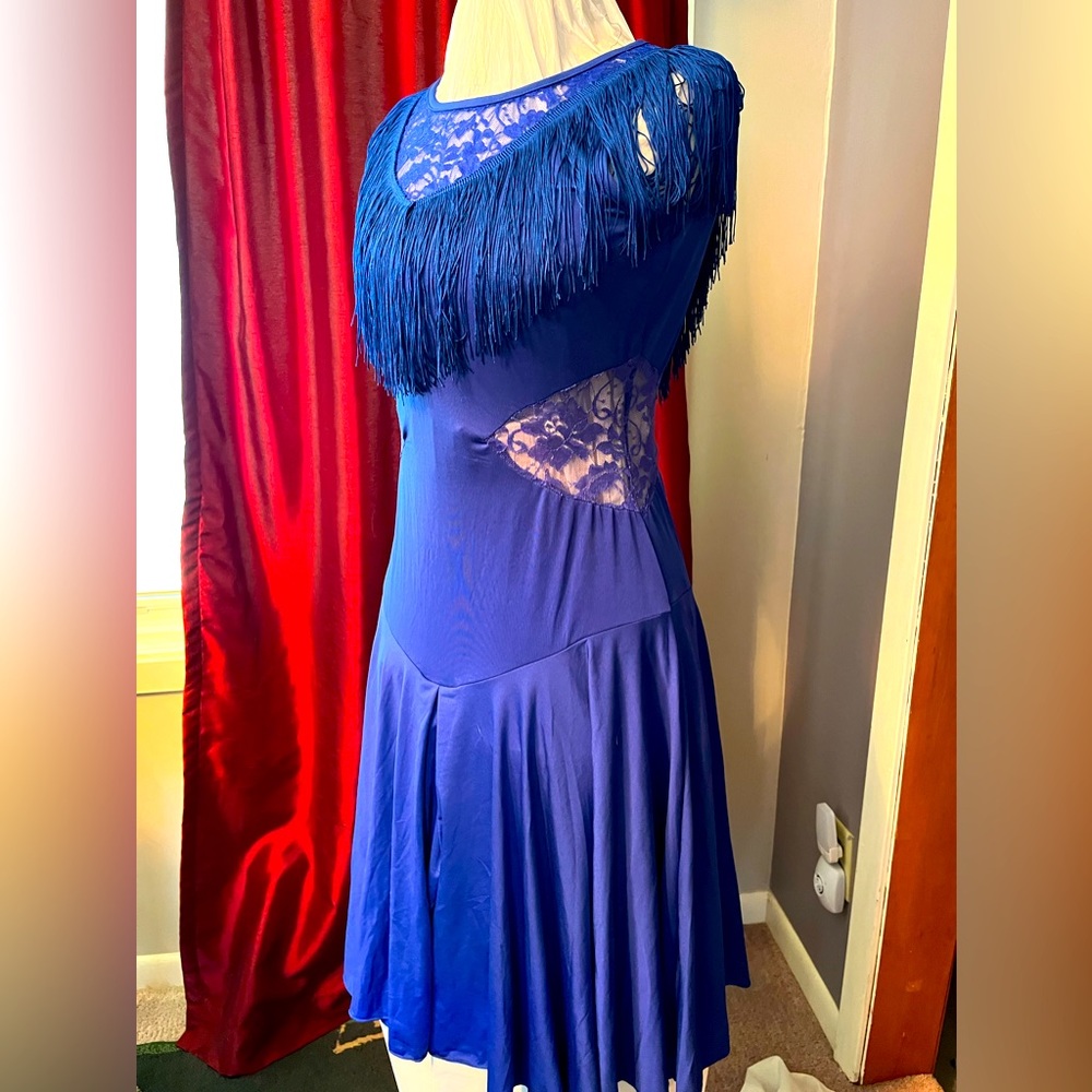 Dance in Blue